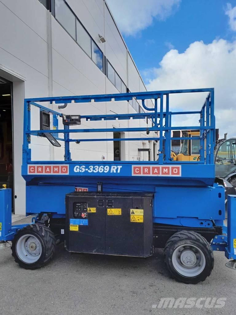 Genie GS 3369 RT Nůžková zvedací plošina