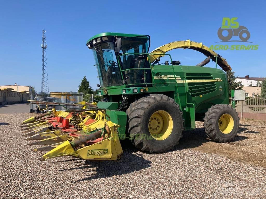 John Deere 7300 Samojízdné sekačky