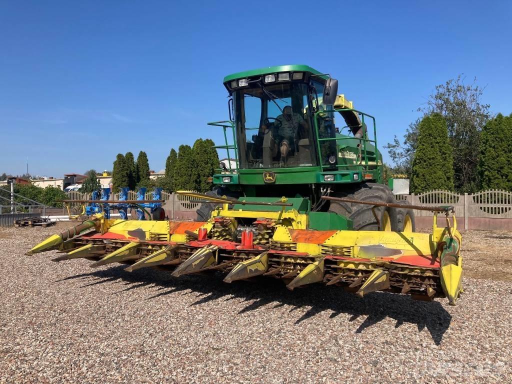 John Deere 7300 Samojízdné sekačky