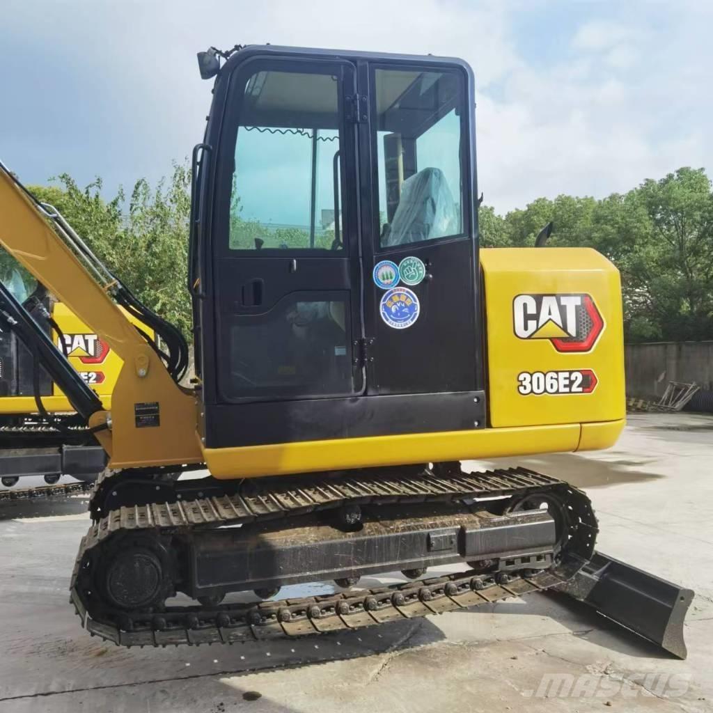 CAT 306E2 Mini rýpadla < 7t