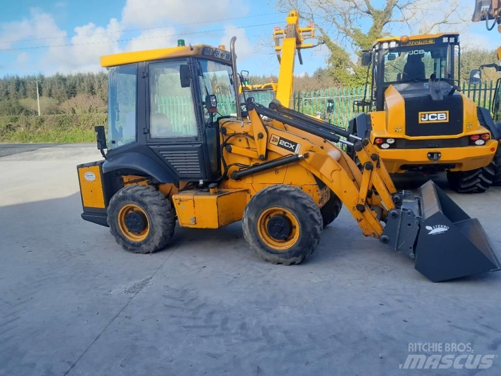 JCB 2 CX Kolové nakladače
