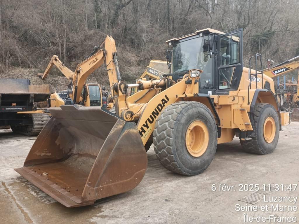 Hyundai HL 960 Kolové nakladače
