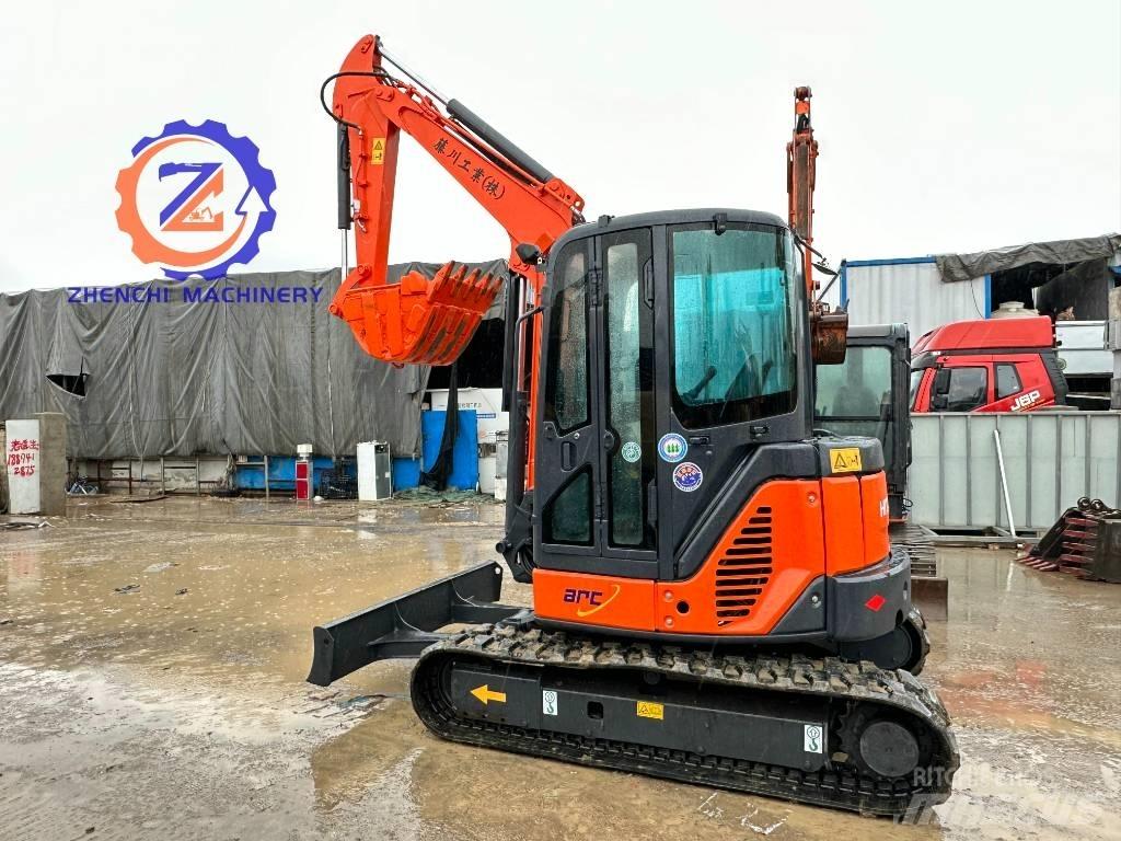 Hitachi ZX 50 Mini rýpadla < 7t