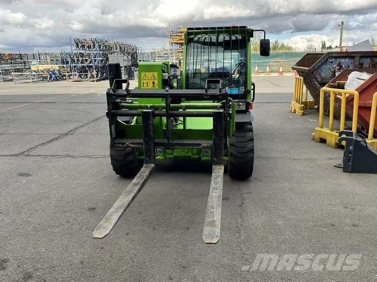 Merlo P 27.6 Plus Teleskopické manipulátory