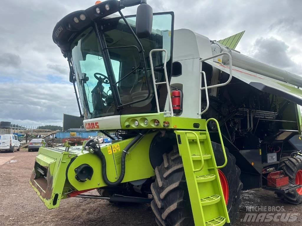 CLAAS Lexion 620 Sklízecí mlátičky