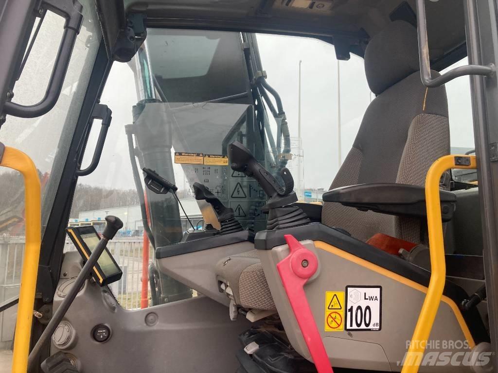 Volvo EC 140 EL Pásová rýpadla