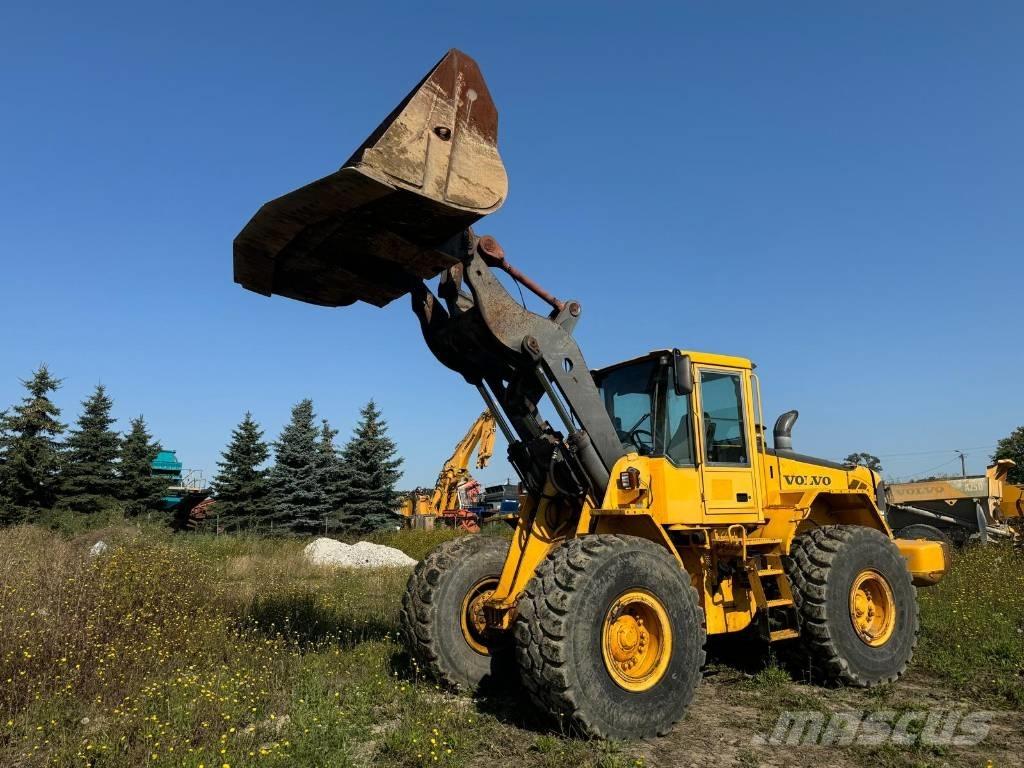 Volvo L 110 E Kolové nakladače