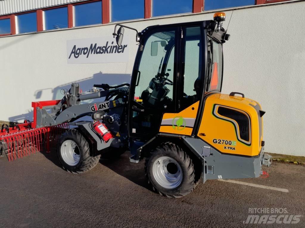 GiANT G2700 X-tra   EL Smykem řízené nakladače