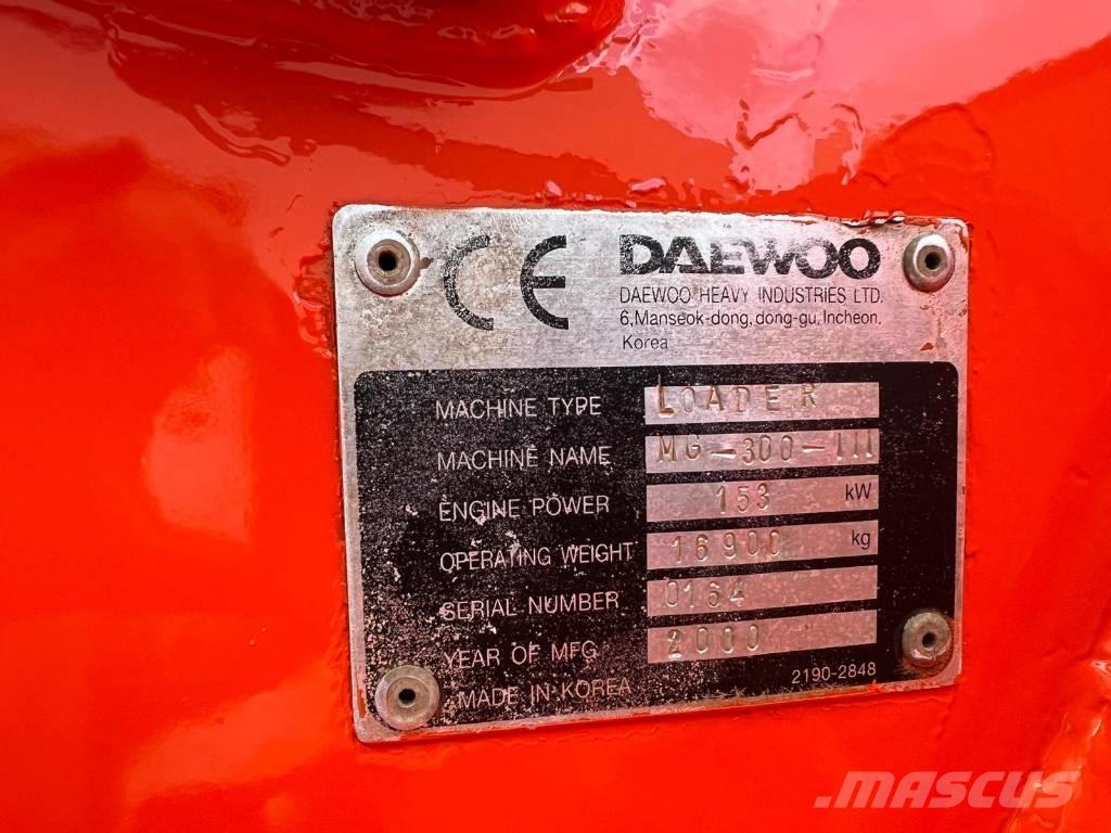 Daewoo Mega 300 III Kolové nakladače