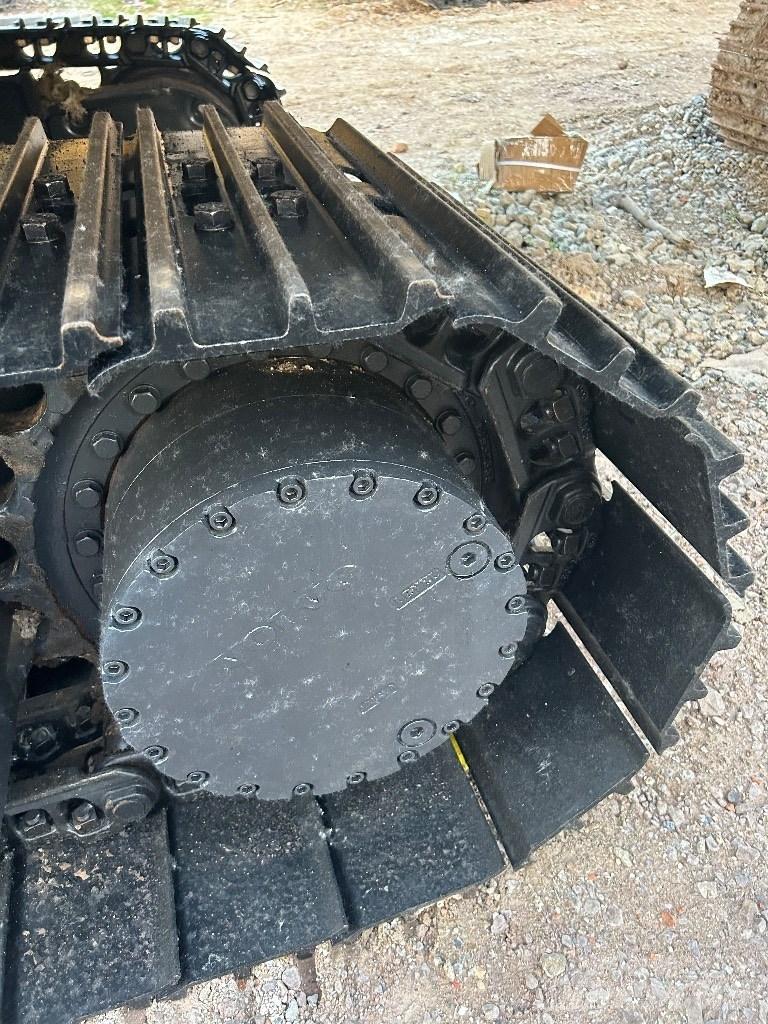 Volvo EC 210 Pásová rýpadla