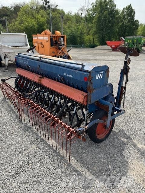 Nordsten CLB 300 Mechanické secí stroje