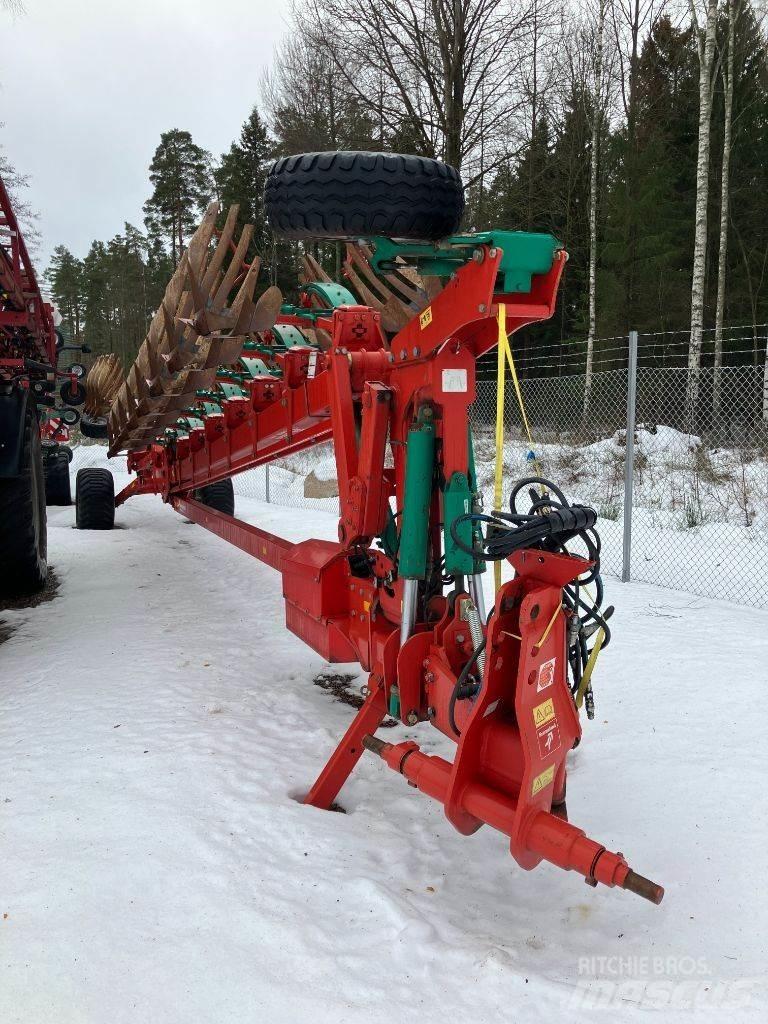 Kverneland PW100 Oboustranné pluhy
