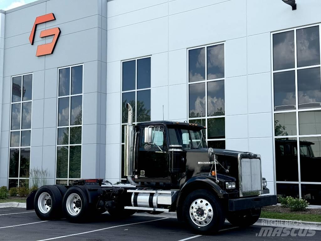 Western Star 4900 Tahače