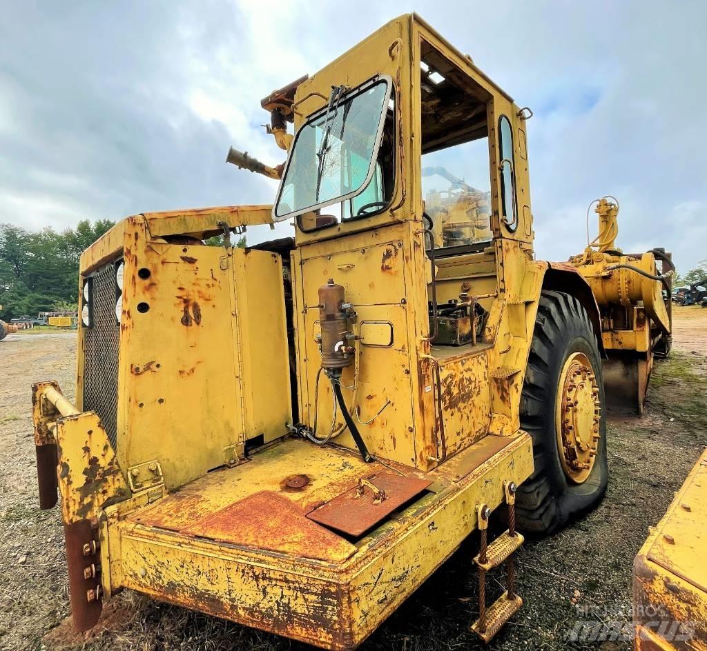 CAT 631 D Cisterny na vodu