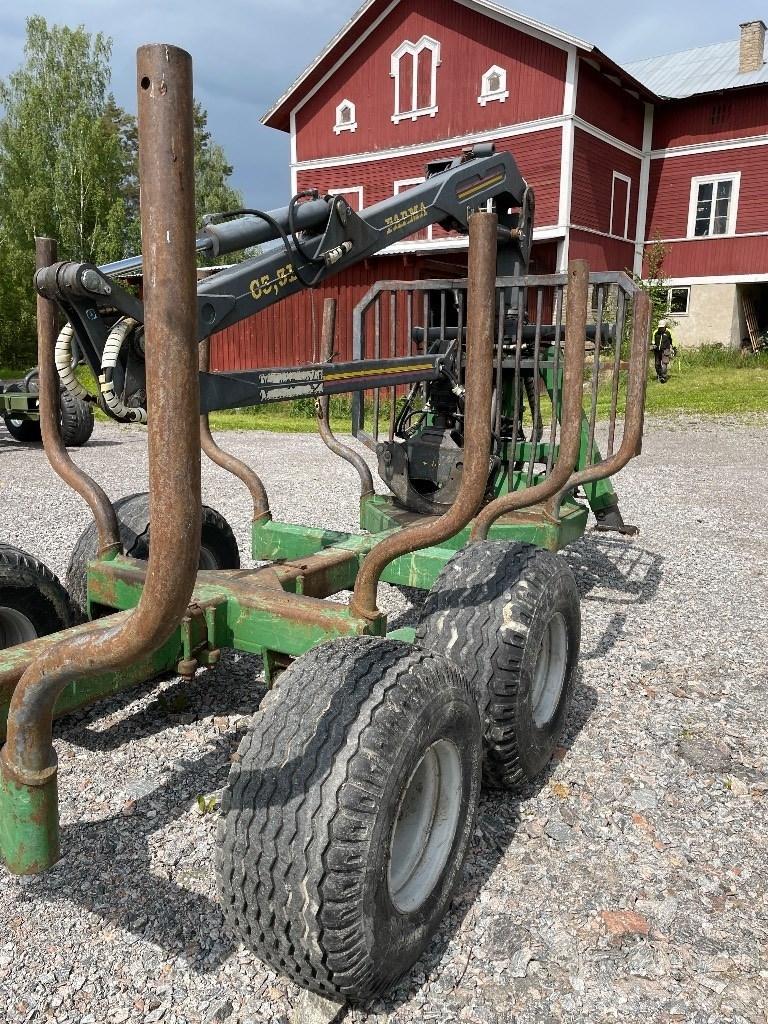 Farma T9 skogsvagn Další přívěsné vozíky