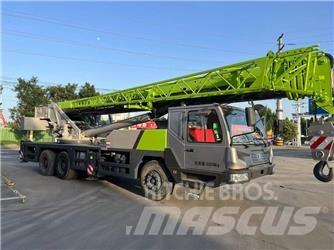 Zoomlion QY25V Univerzální terénní jeřáby