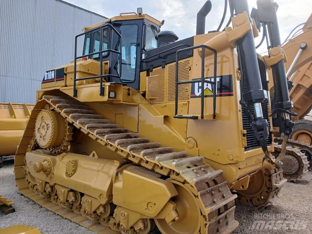 CAT D 10 N Pásové dozery