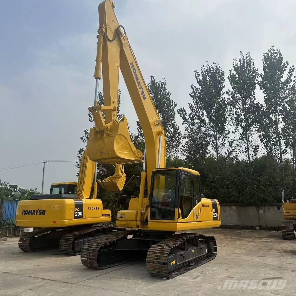 Komatsu PC 200-7 Pásová rýpadla