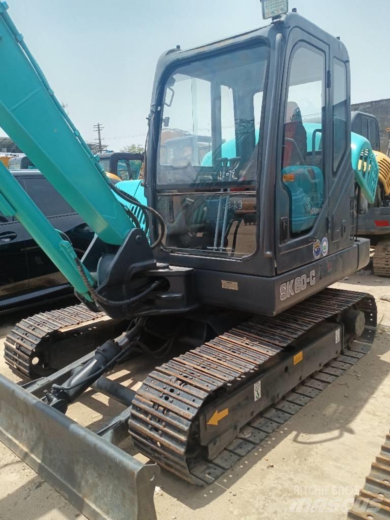 Kobelco SK 60 Pásová rýpadla