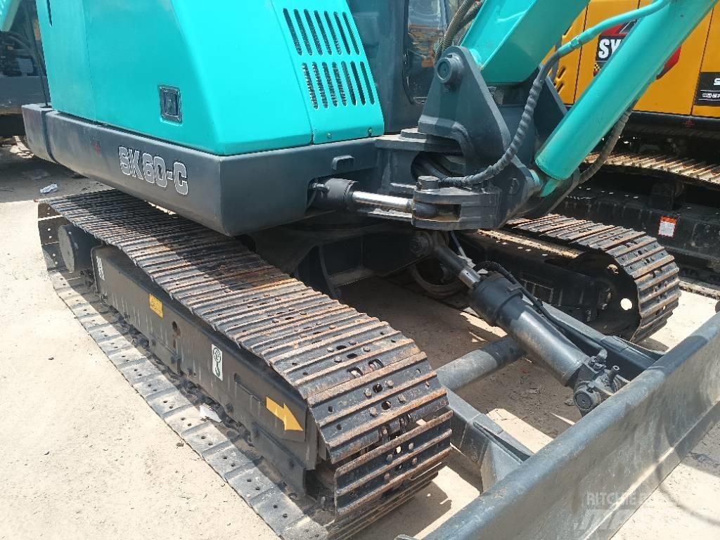 Kobelco SK 60 Pásová rýpadla