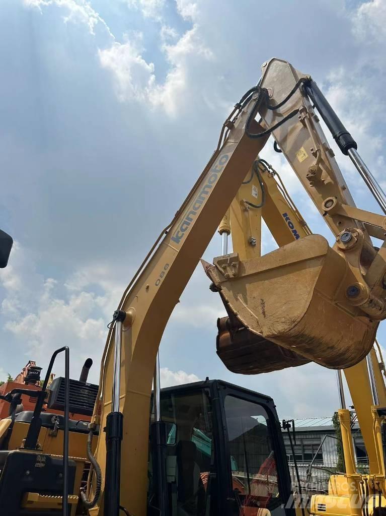 CAT 312 E Midi rýpadla 7t - 12t