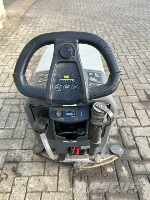 Nilfisk SC 40143 BD Zametací stroje