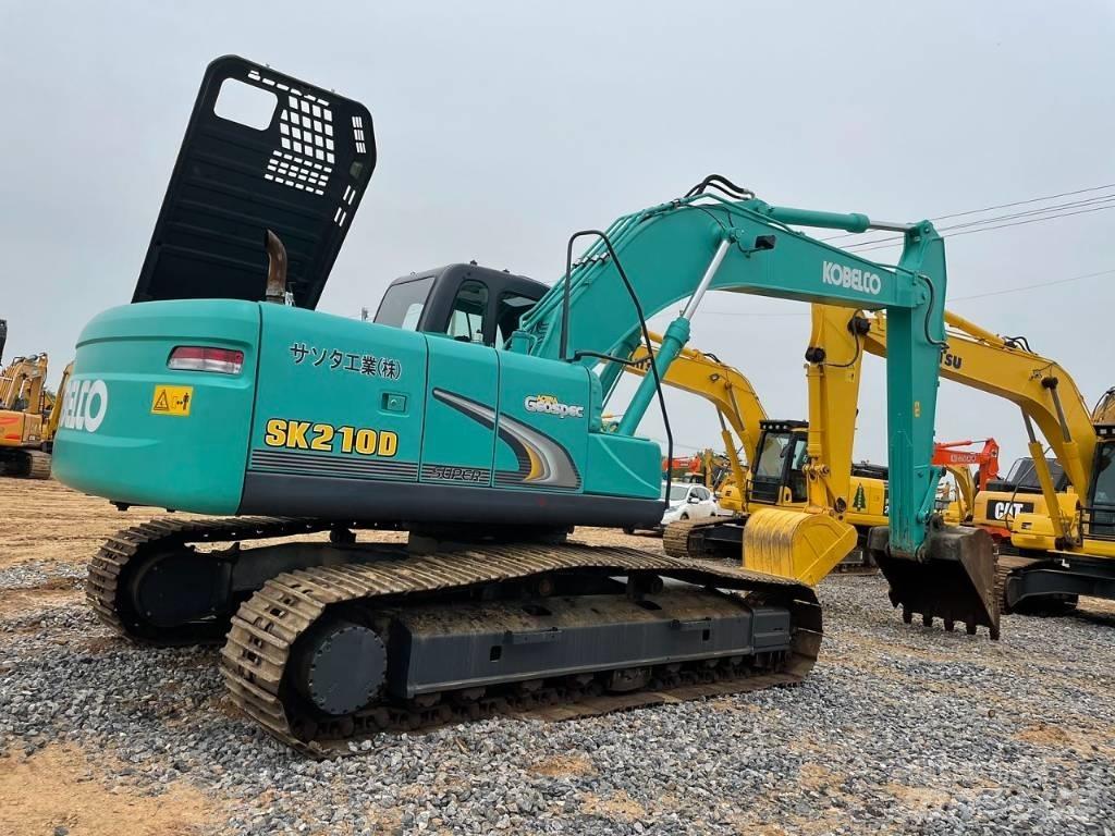 Kobelco SK 210 D Midi rýpadla 7t - 12t