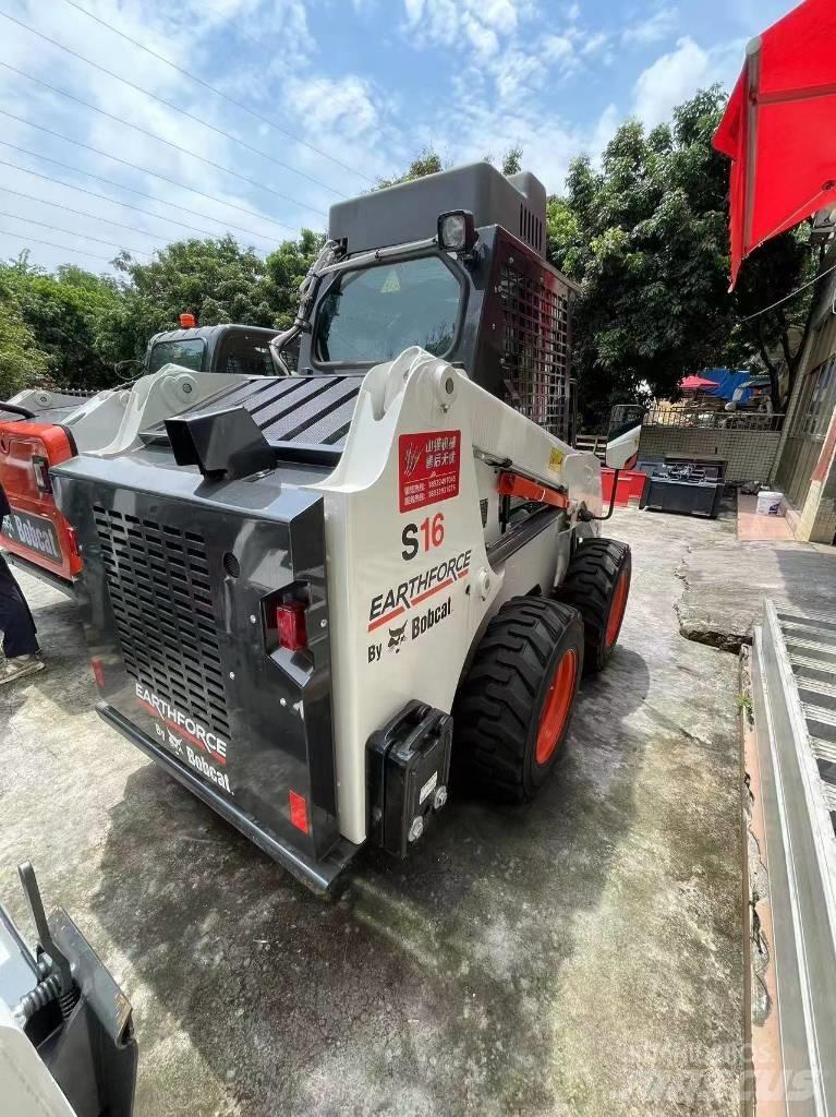 Bobcat S 16 Smykem řízené nakladače