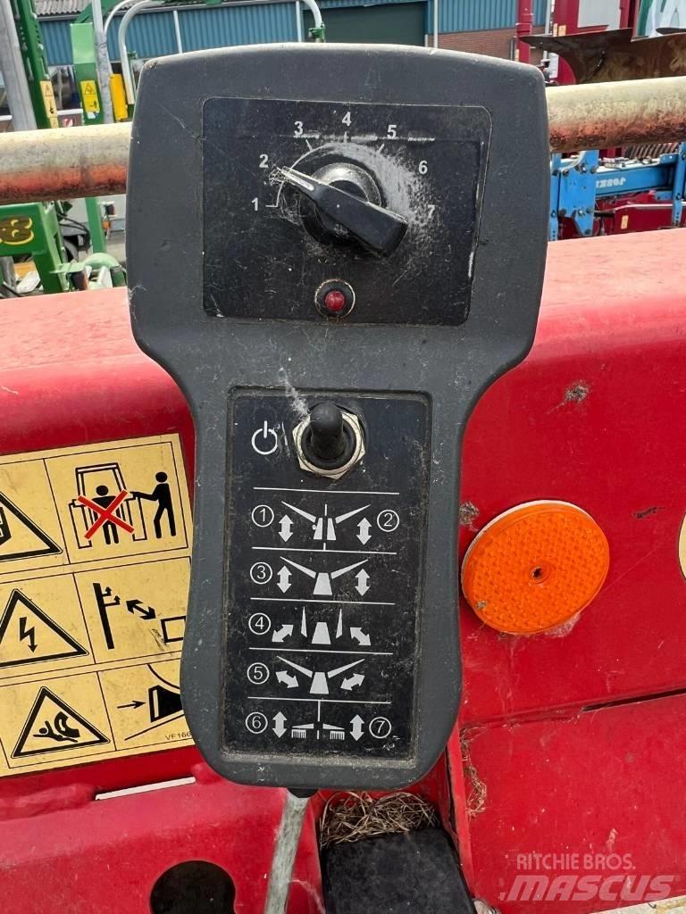 Vicon Andex 1104 Řádkovače