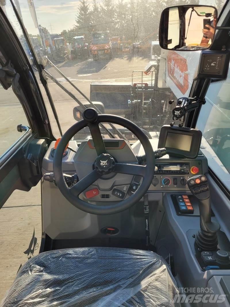 Bobcat T35130S Teleskopické manipulátory