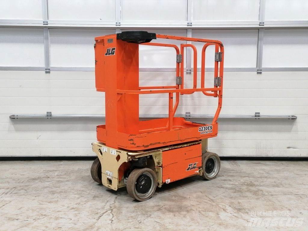 JLG 1230ES Nůžková zvedací plošina