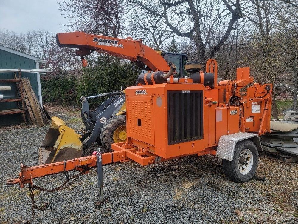  BRUSH BANDIT 990XP Řetězové pily a kleště