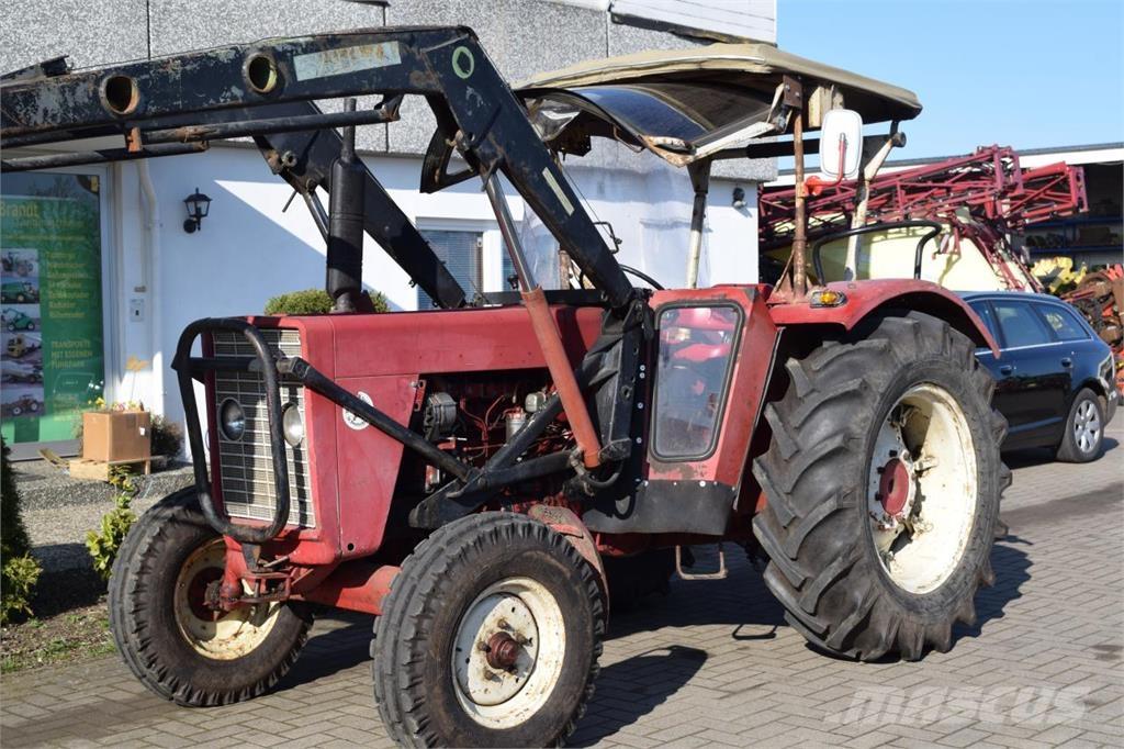 Case IH 624 Traktory