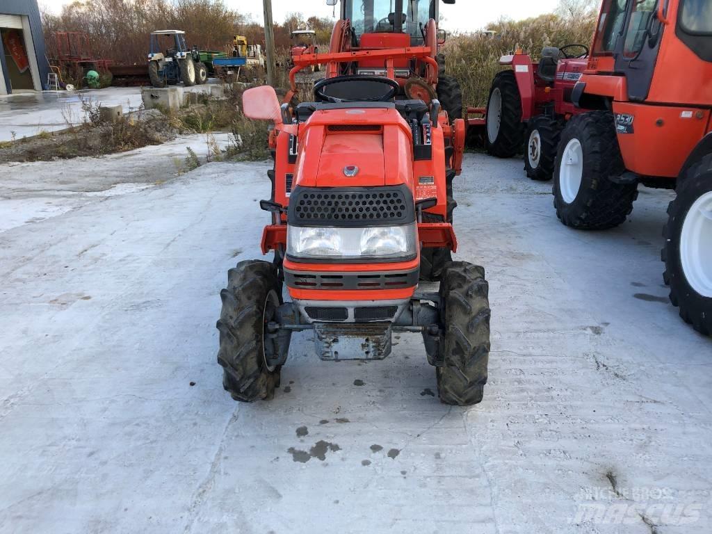 Kubota A-175 Traktory