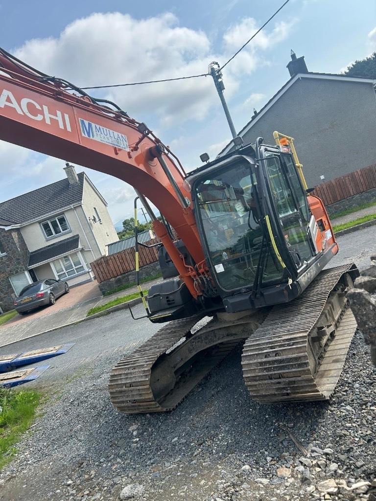 Hitachi ZX130 LCN-7 Pásová rýpadla