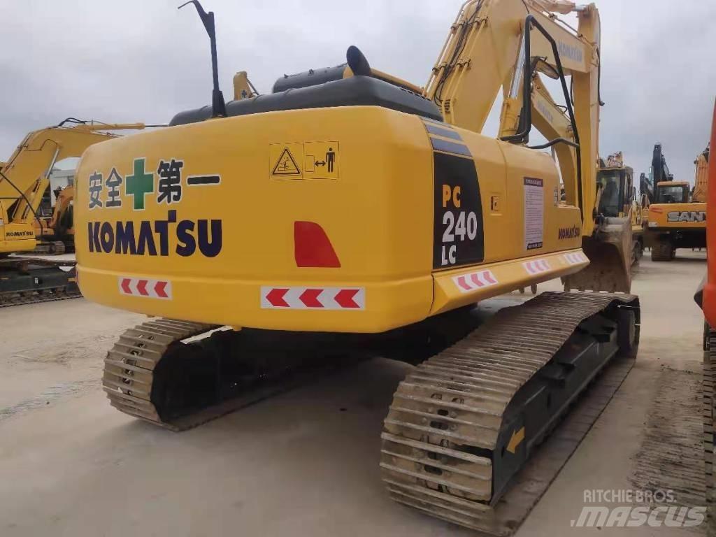 Komatsu PC 240 Pásová rýpadla