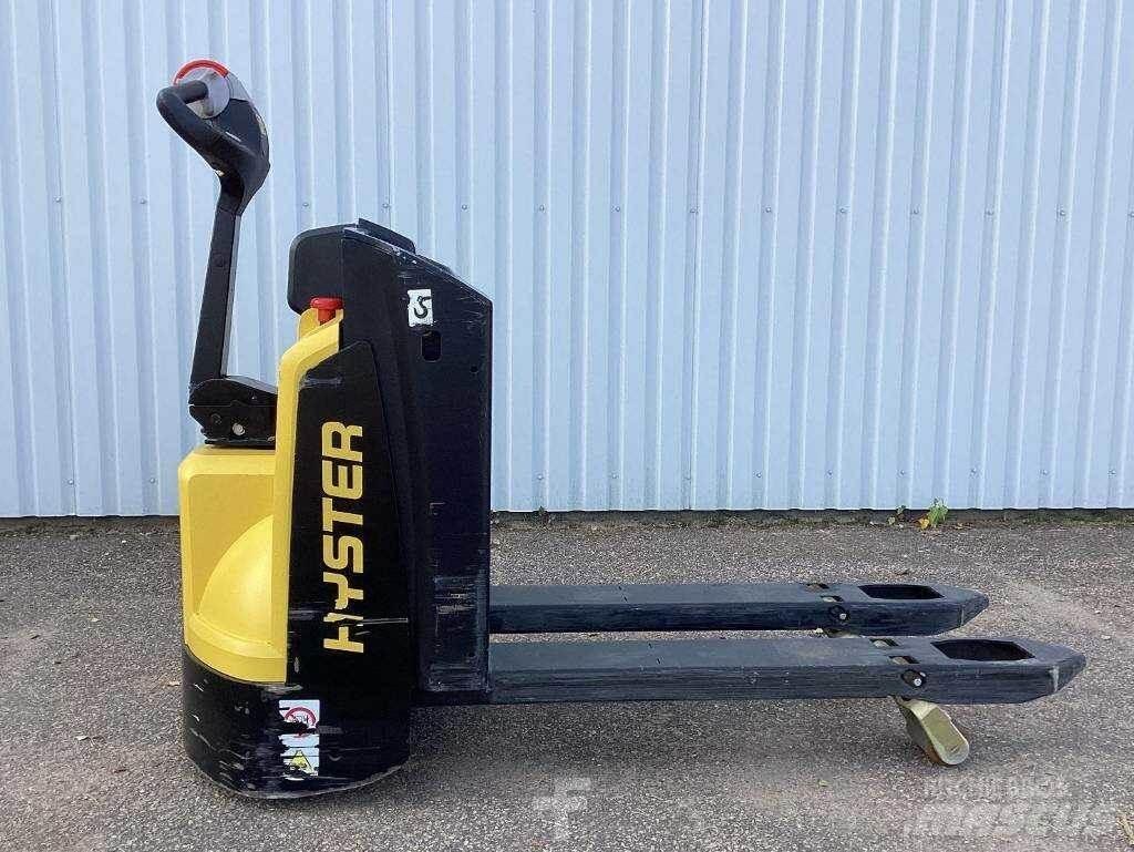 Hyster P2.0 Ručně vedené vysokozdvižné vozíky