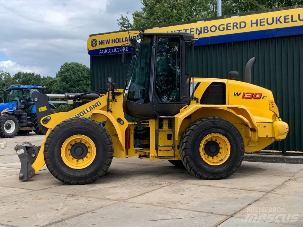 New Holland W 130 C Kolové nakladače