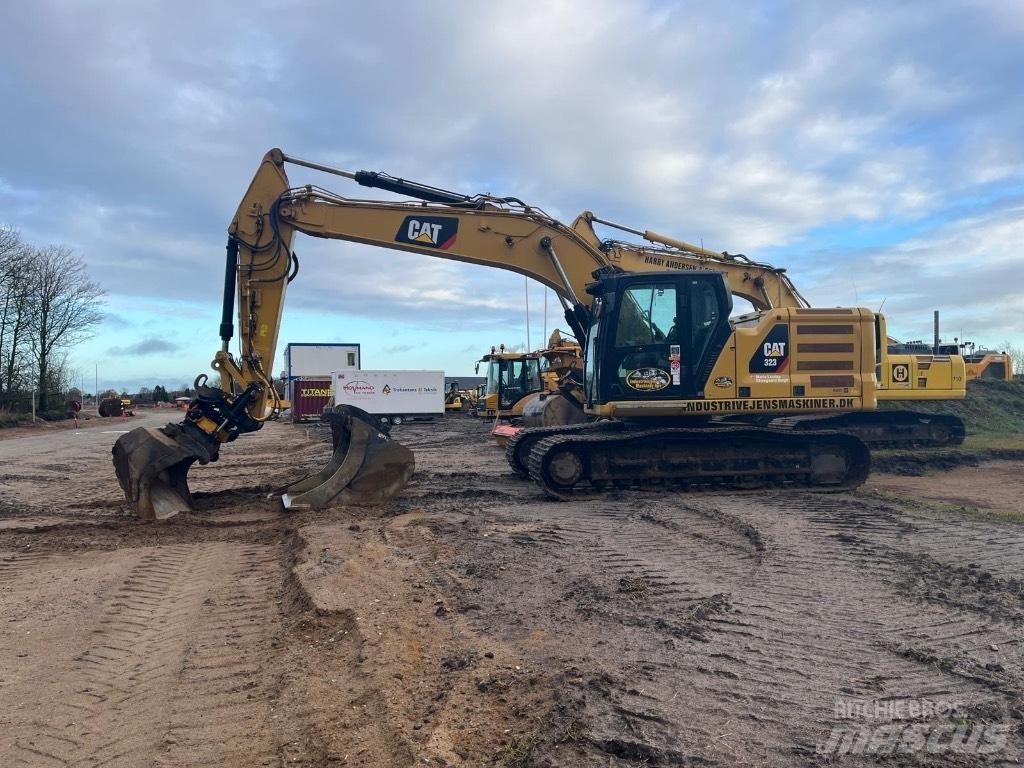 CAT 323 Nextgen Pásová rýpadla