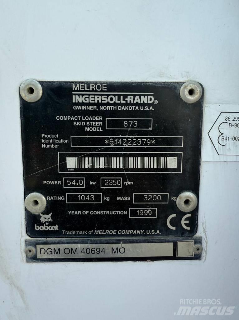 Bobcat 873 Smykem řízené nakladače
