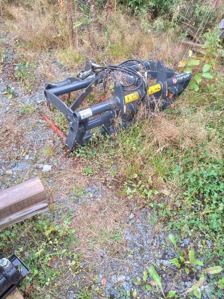 Norcar 755 Víceúčelové nakladače