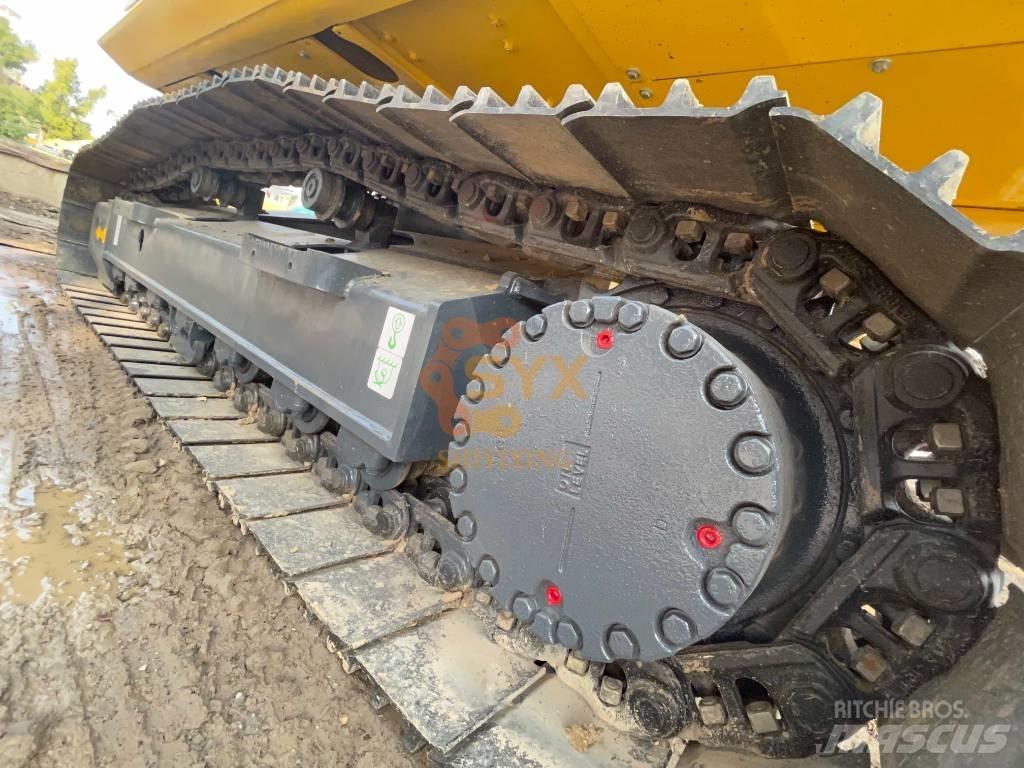 Komatsu PC 200 Pásová rýpadla