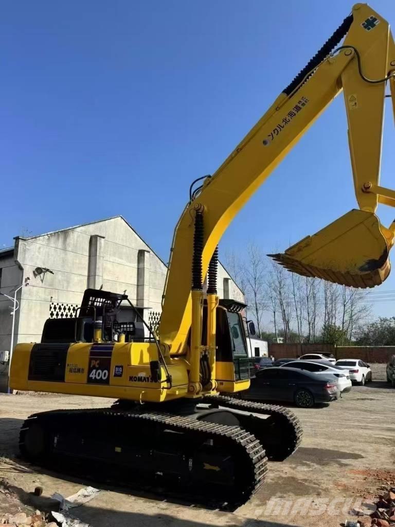 Komatsu PC 400-8 Pásová rýpadla