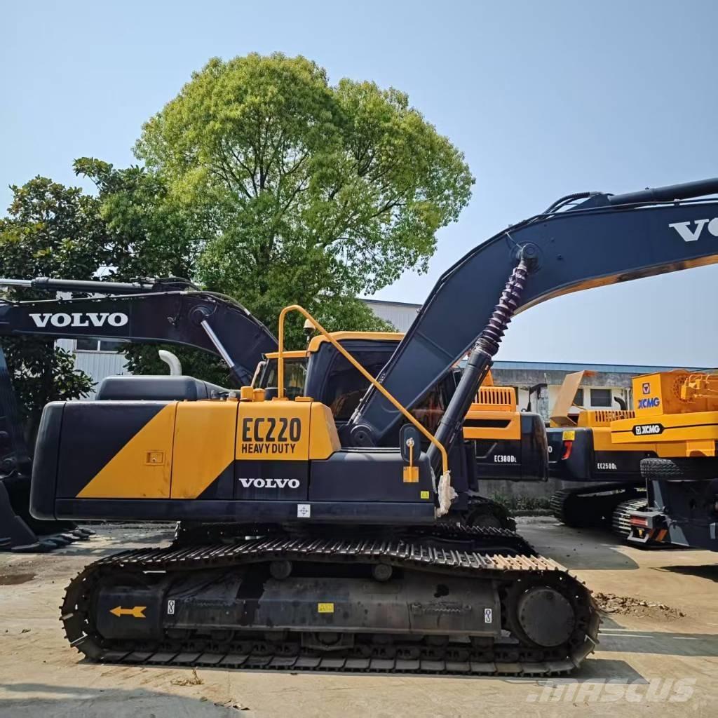 Volvo EC 220 Pásová rýpadla