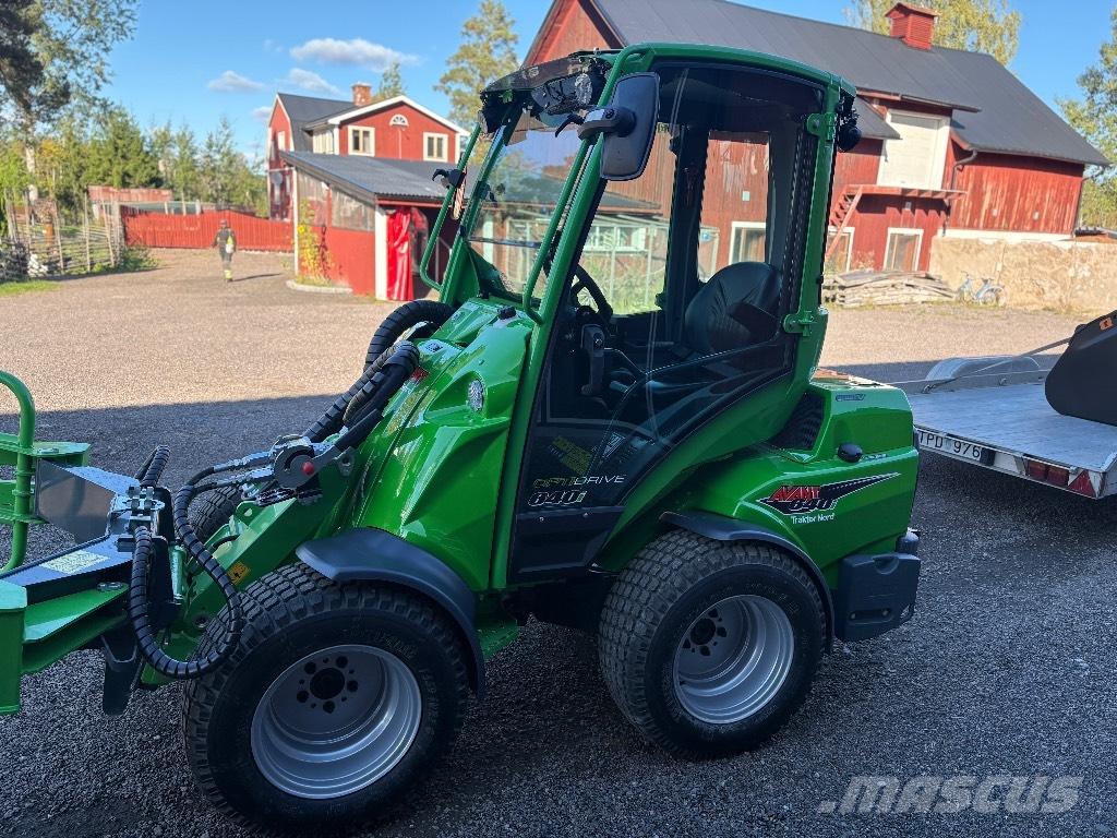 Avant 640 i Víceúčelové nakladače