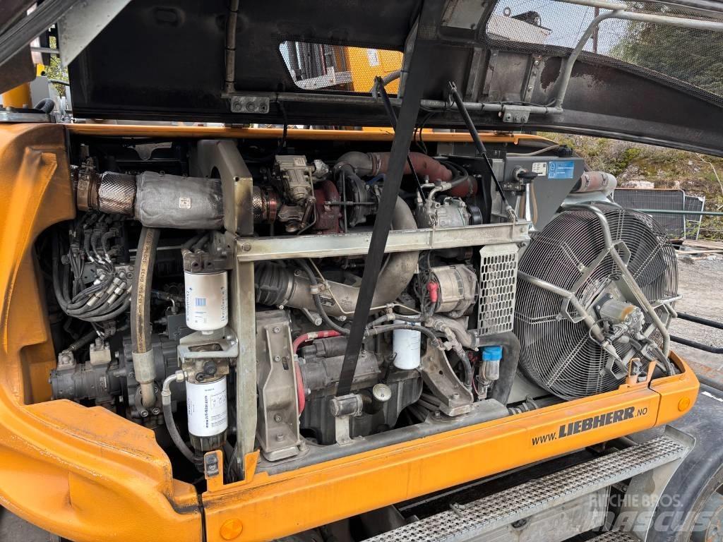 Liebherr A 914 Kolová rýpadla