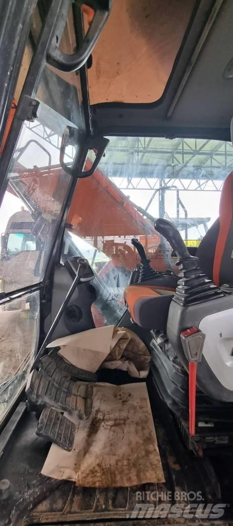 Doosan DX140LC-5 Pásová rýpadla