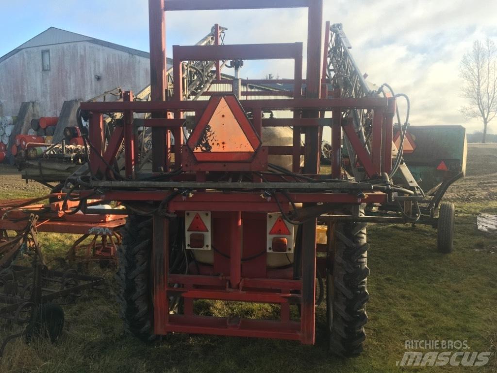 Hardi Trailersprøjte Tažené postřikovače