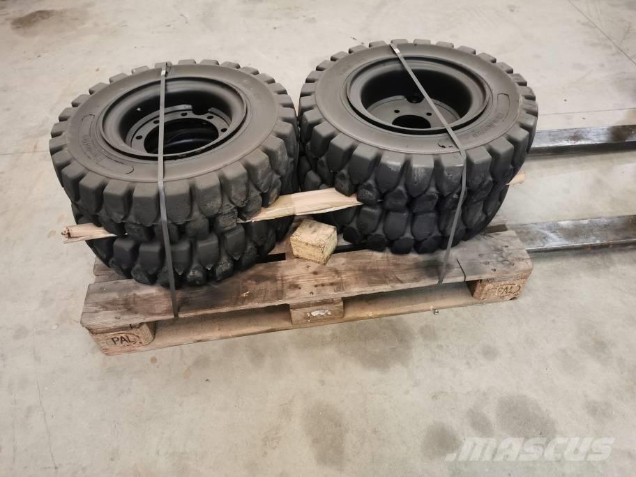 Haulotte Roue Pneumatiky, kola a ráfky