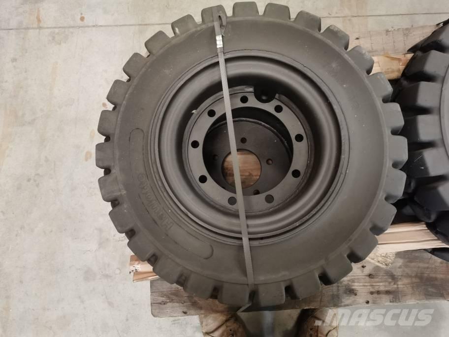 Haulotte Roue Pneumatiky, kola a ráfky
